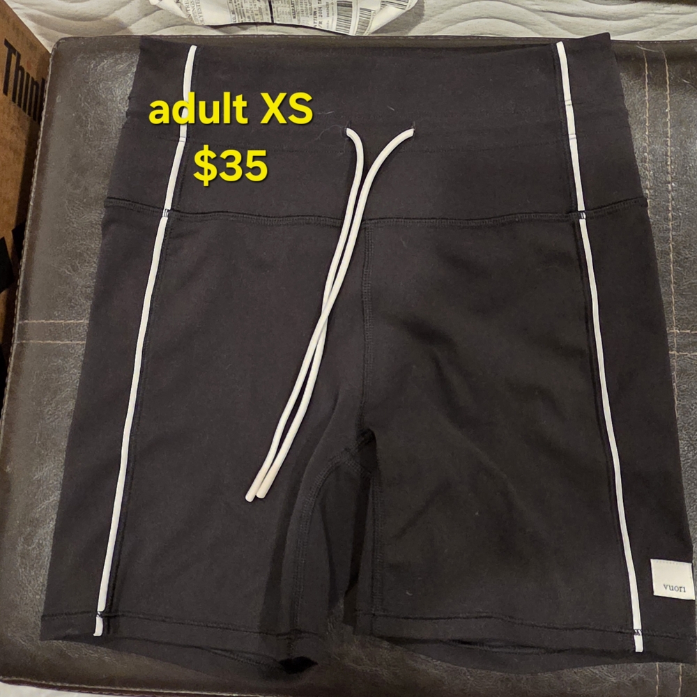 Vuori Women's Black Bike Shorts with White Accents